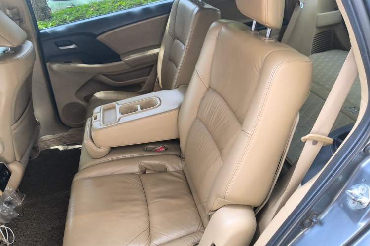 Used Honda Odyssey 2011 Jingxiu 2.4L Luxury Edition Left Rear Seat