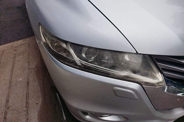 Used Honda Odyssey 2011 Jingxiu 2.4L Leading Edition Right Front Headlight