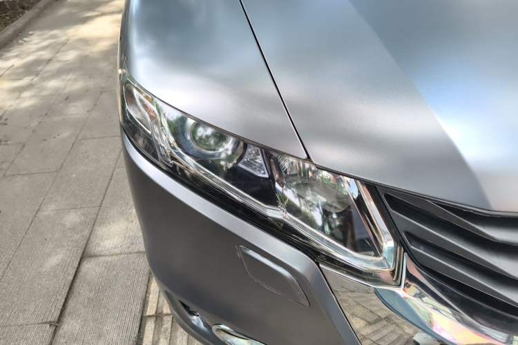 Used Honda Odyssey 2011 Jingxiu 2.4L Luxury Edition Right Front Headlight