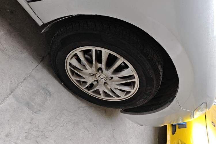 Used Honda Odyssey 2011 Jingxiu 2.4L Comfort Version Right Front Wheel Hub