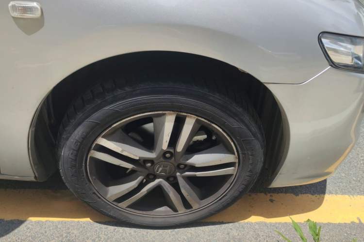 Used Honda Odyssey 2011 Jingxiu 2.4L Luxury Edition Right Front Wheel Hub