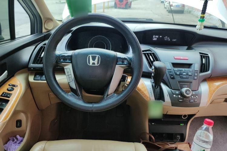 Used Honda Odyssey 2011 Jingxiu 2.4L Luxury Edition Steering Wheel
