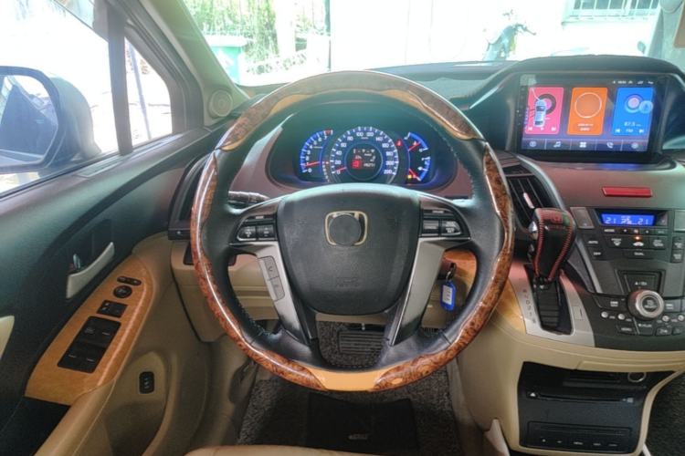 Used Honda Odyssey 2011 Jingxiu 2.4L Luxury Edition Steering Wheel