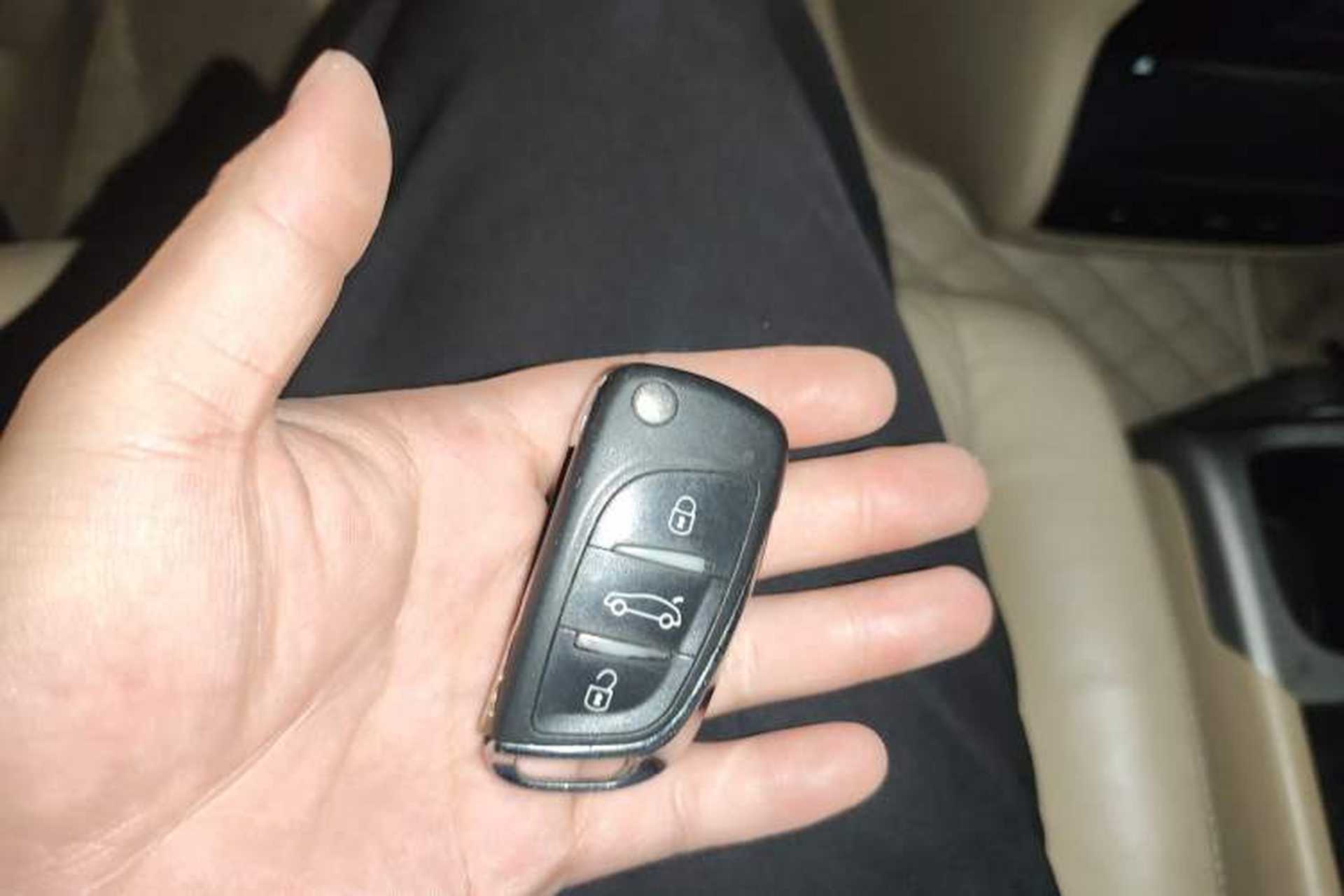 Used Honda Odyssey 2011 Jingxiu 2.4L Luxury Edition Vehicle Key