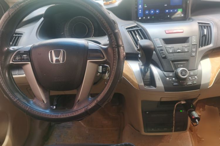 Used Honda Odyssey 2011 Jingxiu 2.4L Comfort Version Center Console