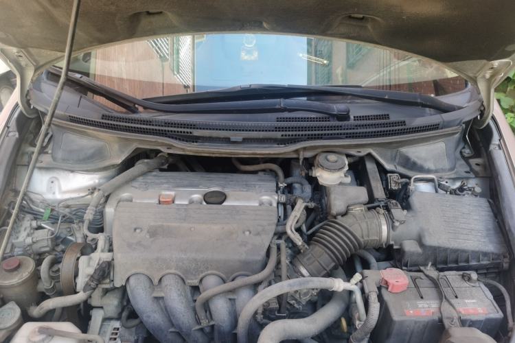 Used Honda Odyssey 2011 Jingxiu 2.4L Comfort Version Engine Bay