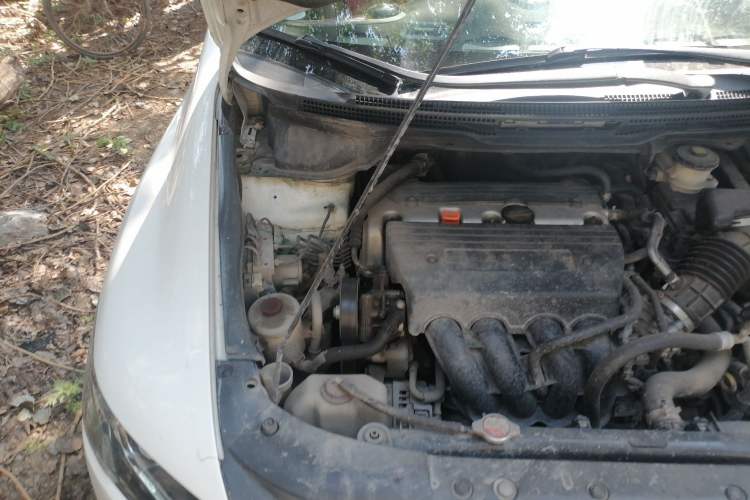 Used Honda Odyssey 2011 Jingxiu 2.4L Luxury Edition Engine Bay Right