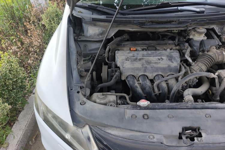 Used Honda Odyssey 2011 Jingxiu 2.4L Luxury Edition Engine Bay Right