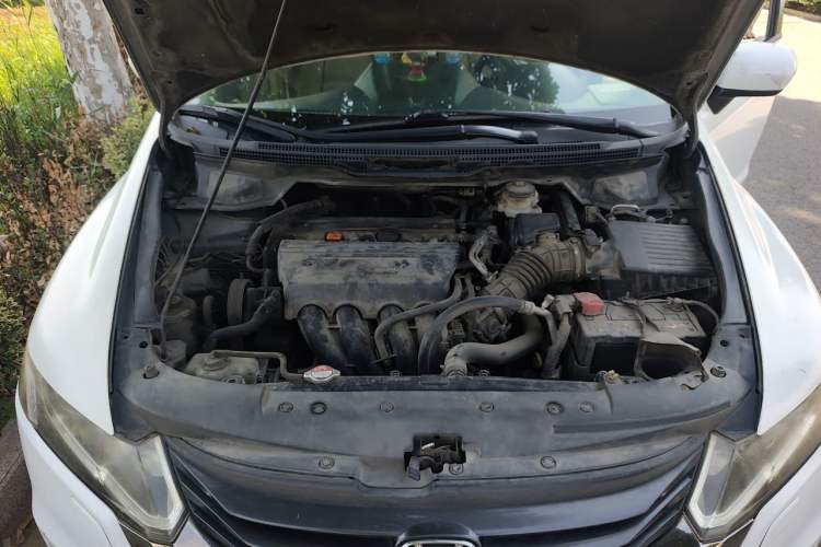 Used Honda Odyssey 2011 Jingxiu 2.4L Luxury Edition Engine Bay