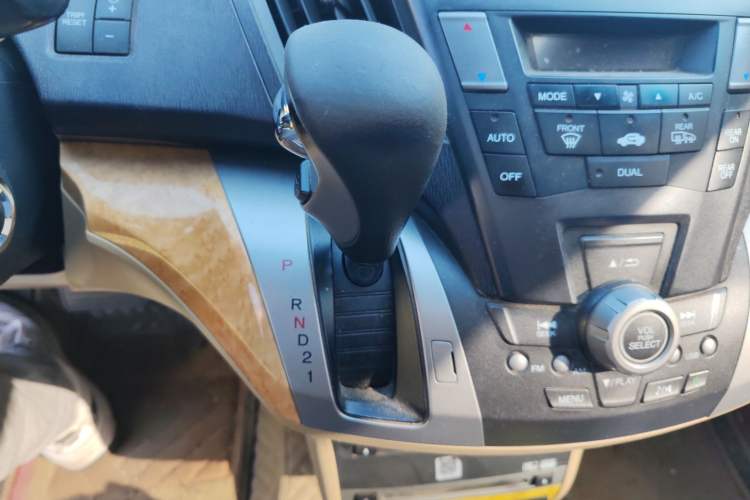 Used Honda Odyssey 2011 Jingxiu 2.4L Luxury Edition Gear Lever
