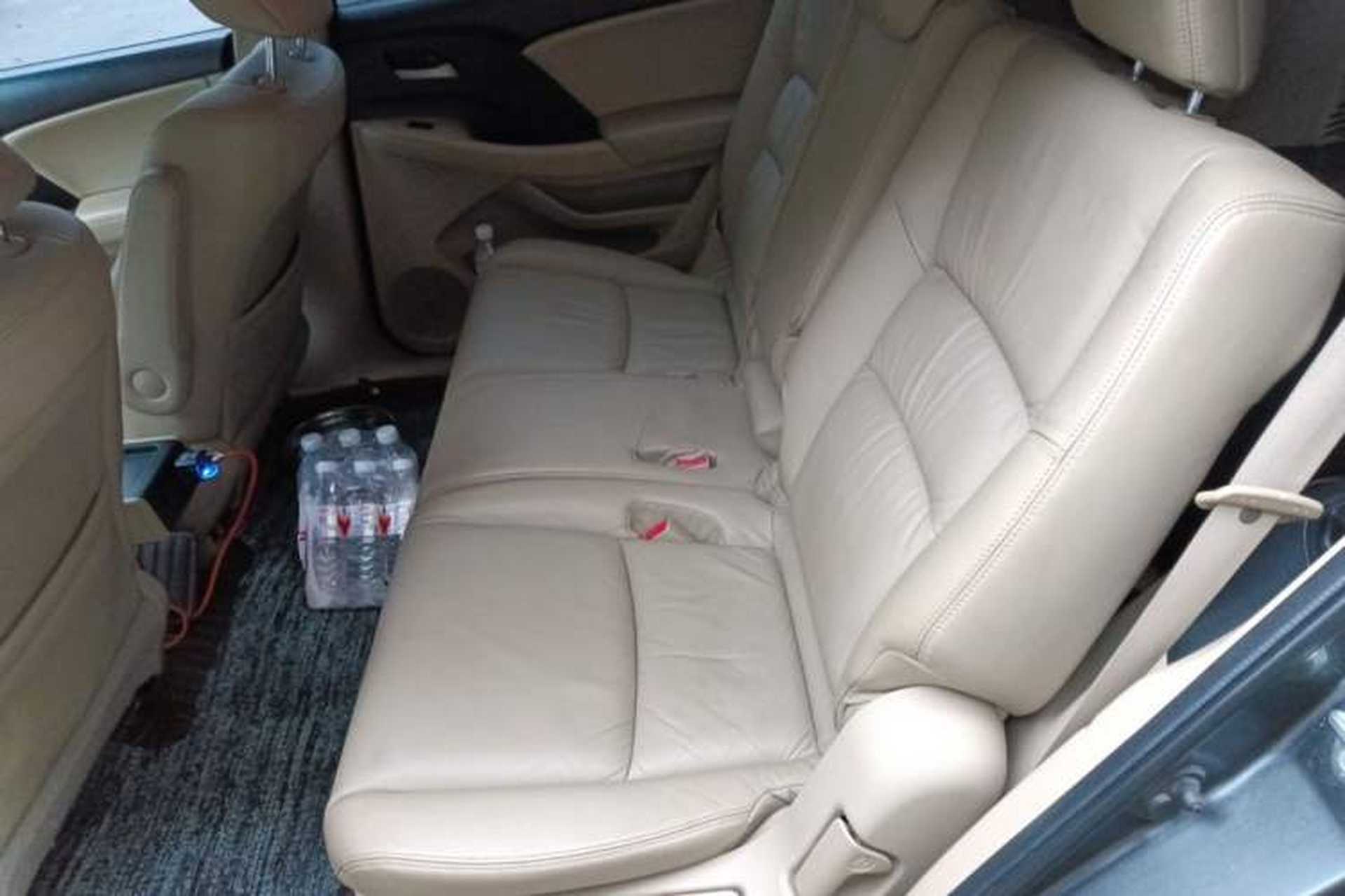 Used Honda Odyssey 2011 Jingxiu 2.4L Luxury Edition Left Rear Seat