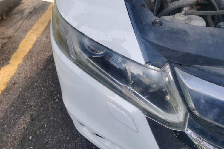 Used Honda Odyssey 2011 Jingxiu 2.4L Luxury Edition Right Front Headlight