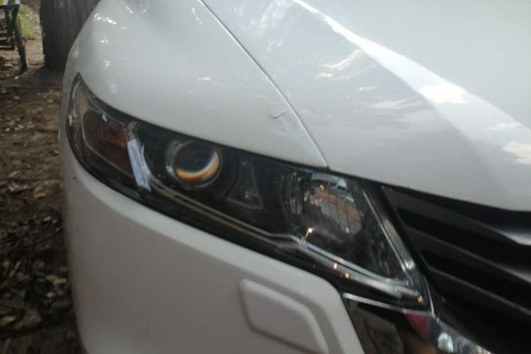 Used Honda Odyssey 2011 Jingxiu 2.4L Luxury Edition Right Front Headlight