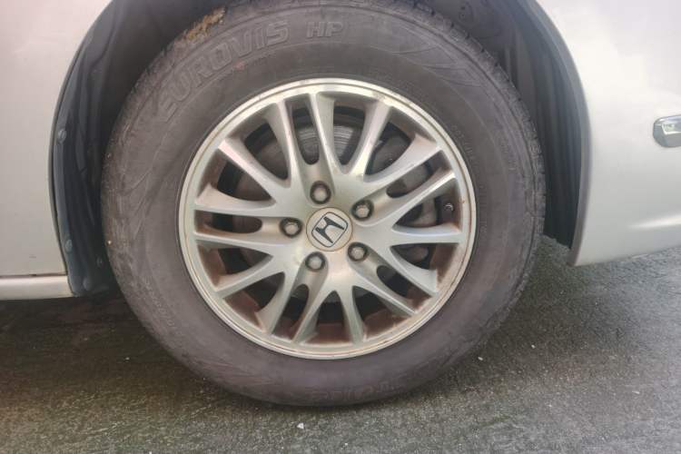 Used Honda Odyssey 2011 Jingxiu 2.4L Comfort Version Right Front Wheel Hub