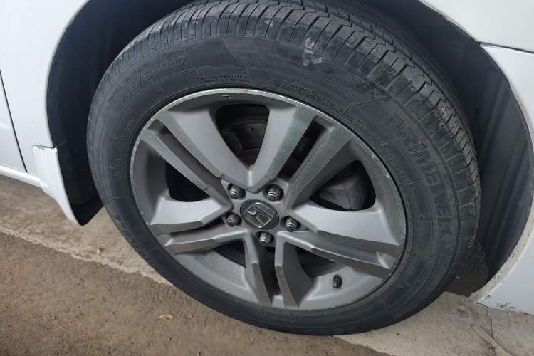 Used Honda Odyssey 2011 Jingxiu 2.4L Luxury Edition Right Front Wheel Hub