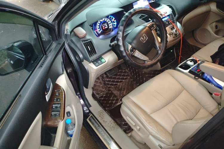 Used Honda Odyssey 2013 2.4L Luxury Edition Driver Seat