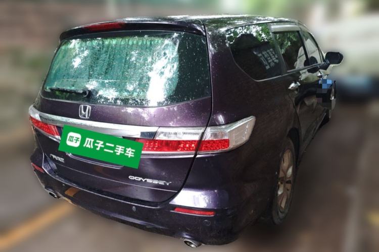 Used Honda Odyssey 2013 2.4L Luxury Edition Rear Right 45 Deg
