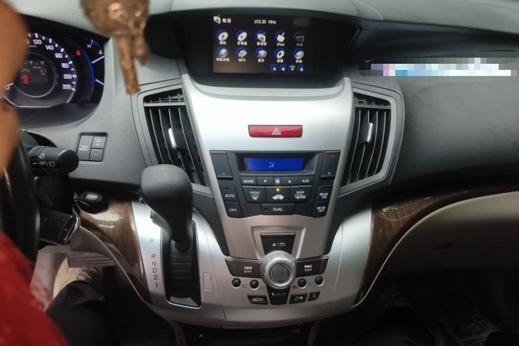 Used Honda Odyssey 2013 2.4L Elite Edition Audio And AC Panel