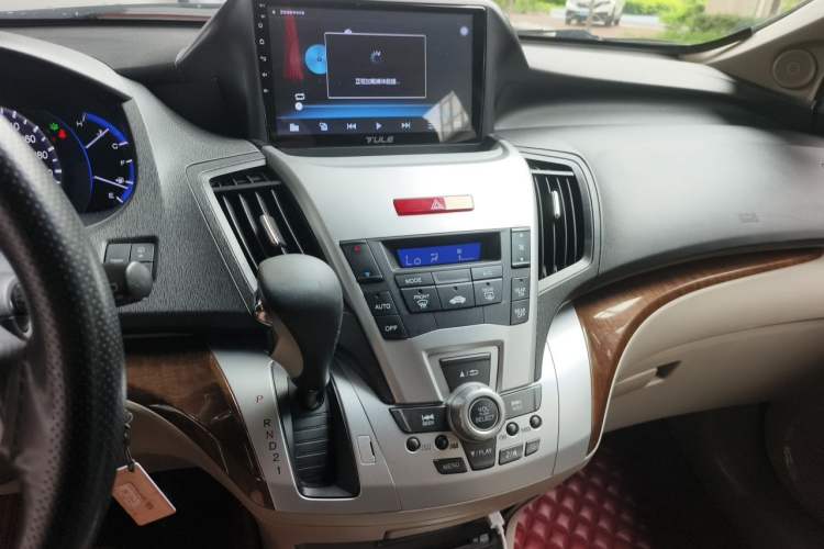 Used Honda Odyssey 2013 2.4L Comfort Edition Audio And AC Panel