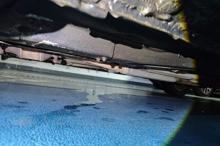 Used Honda Odyssey 2013 2.4L Elite Edition Chassis Front Left