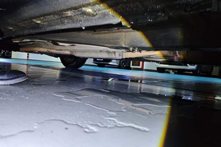 Used Honda Odyssey 2013 2.4L Elite Edition Chassis Front Right