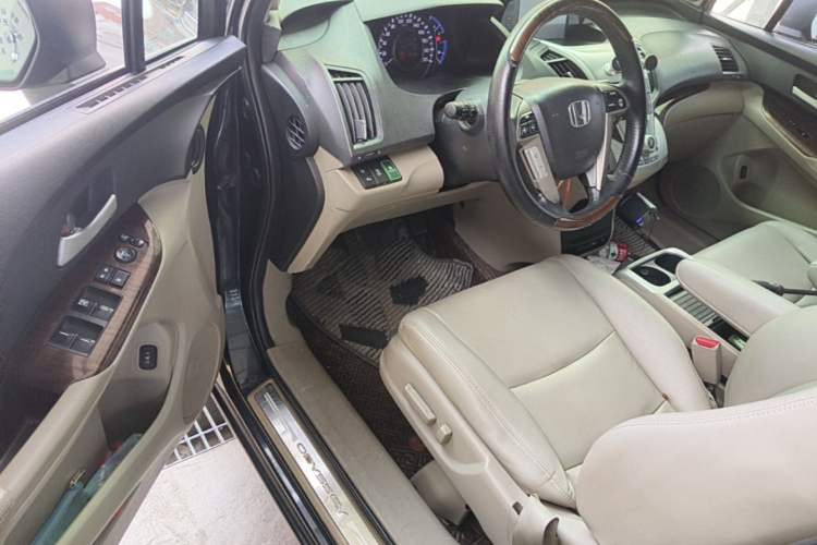 Used Honda Odyssey 2013 2.4L Luxury Edition Driver Seat