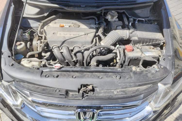 Used Honda Odyssey 2013 2.4L Luxury Edition Engine Bay
