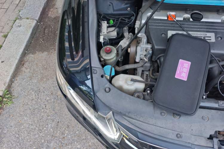 Used Honda Odyssey 2013 2.4L Luxury Edition Engine Bay Right