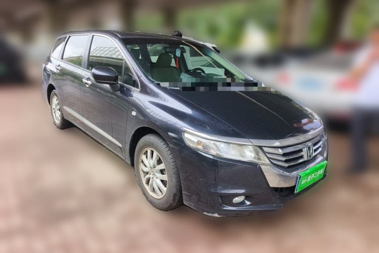 Used Honda Odyssey 2013 2.4L Comfort Edition Front Right 45 Deg