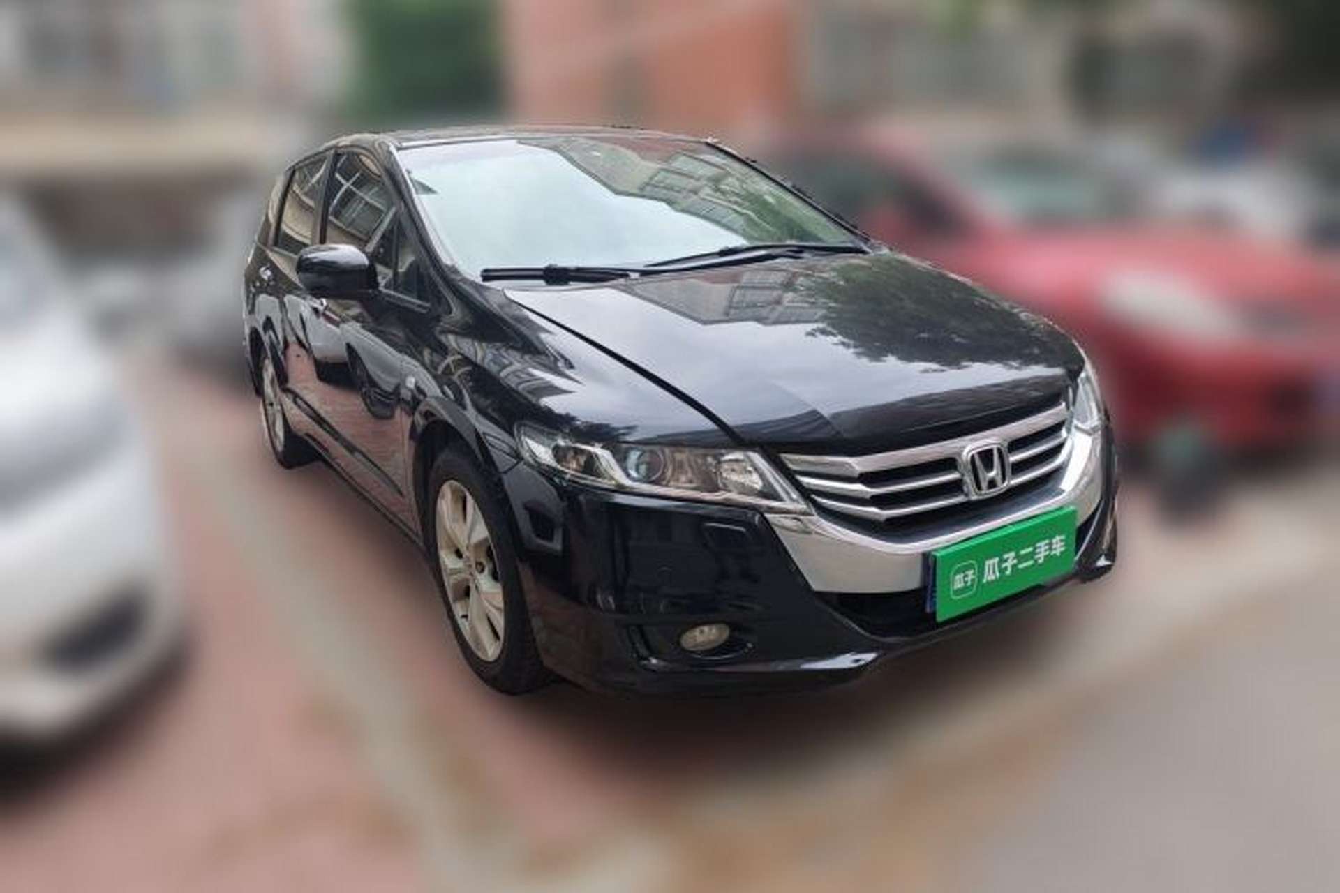 Used Honda Odyssey 2013 2.4L Luxury Edition Front Right 45 Deg
