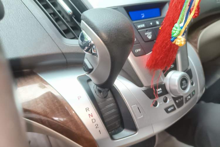 Used Honda Odyssey 2013 2.4L Elite Edition Gear Lever