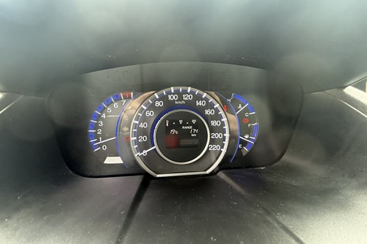Used Honda Odyssey 2013 2.4L Elite Edition Interior 6