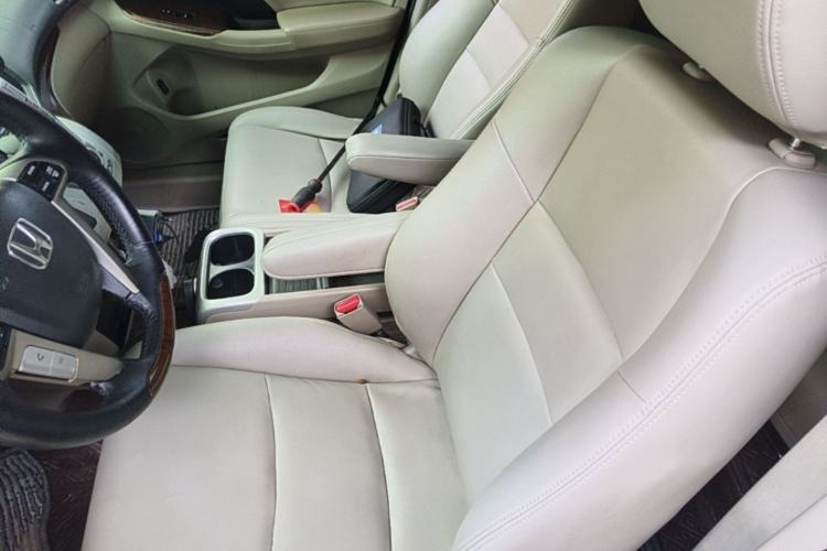 Used Honda Odyssey 2013 2.4L Luxury Edition Left Front Seat