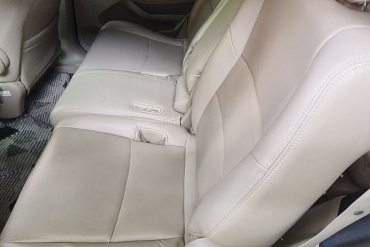 Used Honda Odyssey 2013 2.4L Luxury Edition Left Rear Seat