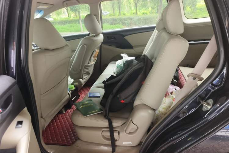Used Honda Odyssey 2013 2.4L Comfort Edition Left Rear Seat