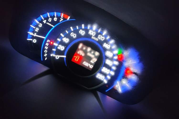 Used Honda Odyssey 2013 2.4L Elite Edition Odometer Close Up