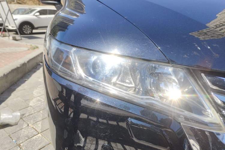 Used Honda Odyssey 2013 2.4L Luxury Edition Right Front Headlight