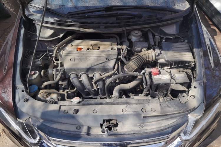 Used Honda Odyssey 2013 2.4L Luxury Edition Engine Bay