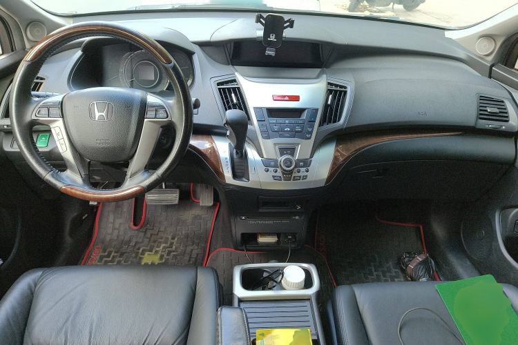 Used Honda Odyssey 2013 2.4L Luxury Edition Interior 2