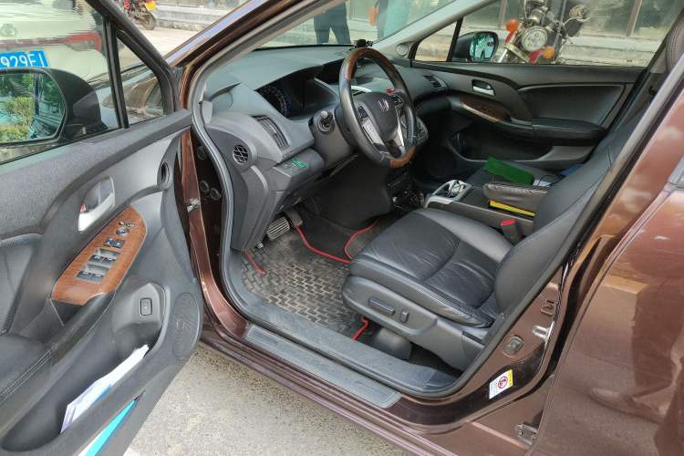 Used Honda Odyssey 2013 2.4L Luxury Edition Interior 3