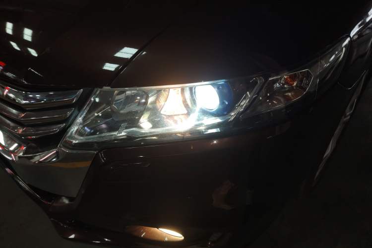 Used Honda Odyssey 2013 2.4L Luxury Edition Left Front Headlight