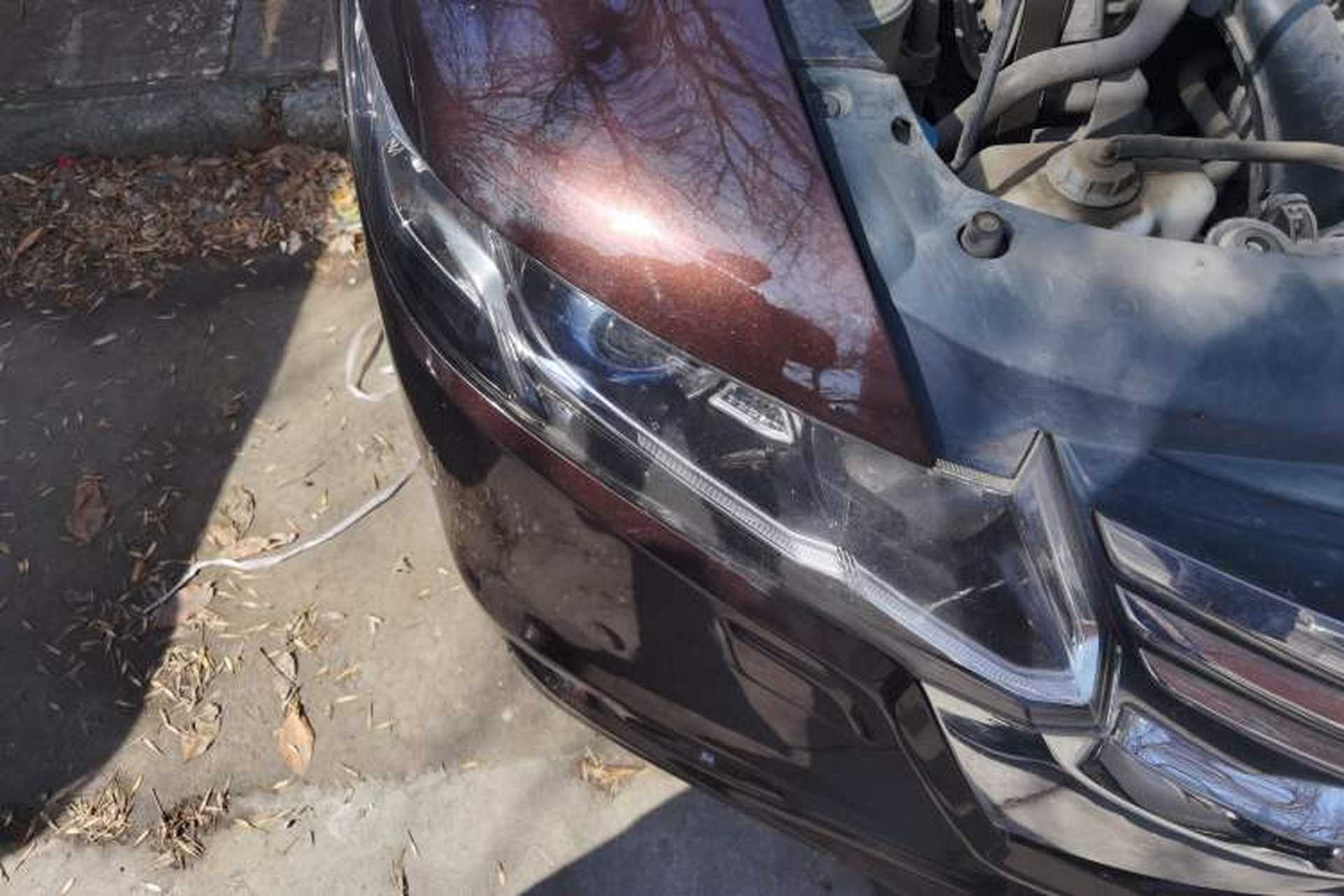Used Honda Odyssey 2013 2.4L Luxury Edition Right Front Headlight