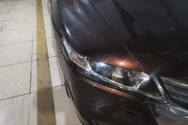 Used Honda Odyssey 2013 2.4L Luxury Edition Right Front Headlight