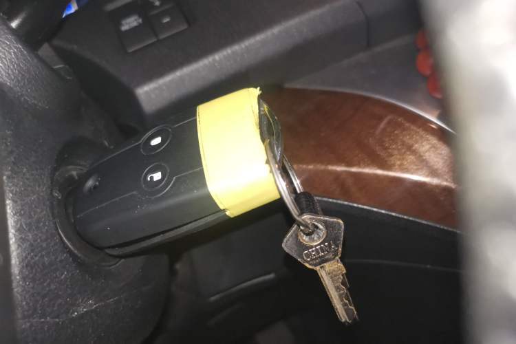 Used Honda Odyssey 2013 2.4L Luxury Edition Vehicle Key
