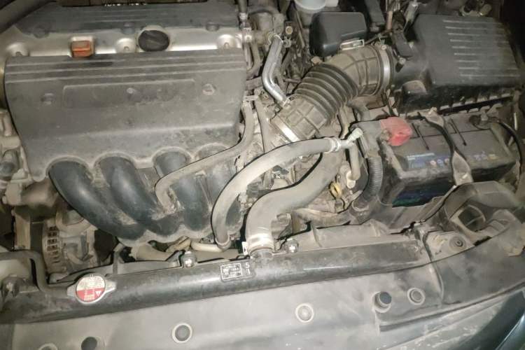 Used Honda Odyssey 2013 2.4L Luxury Edition Engine Bay Left