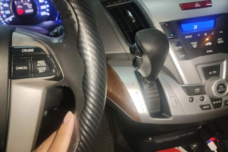 Used Honda Odyssey 2013 2.4L Luxury Edition Gear Lever