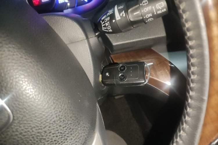 Used Honda Odyssey 2013 2.4L Luxury Edition Vehicle Key