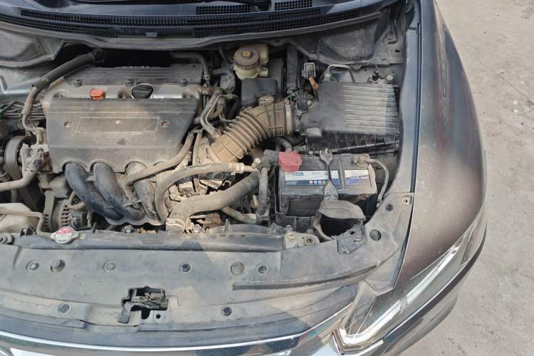 Used Honda Odyssey 2013 2.4L Luxury Edition Engine Bay Left