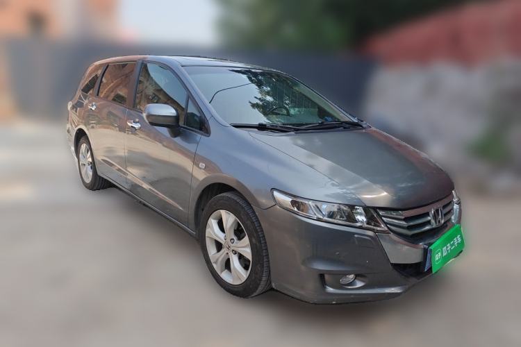 Used Honda Odyssey 2013 2.4L Luxury Edition Front Right 45 Deg