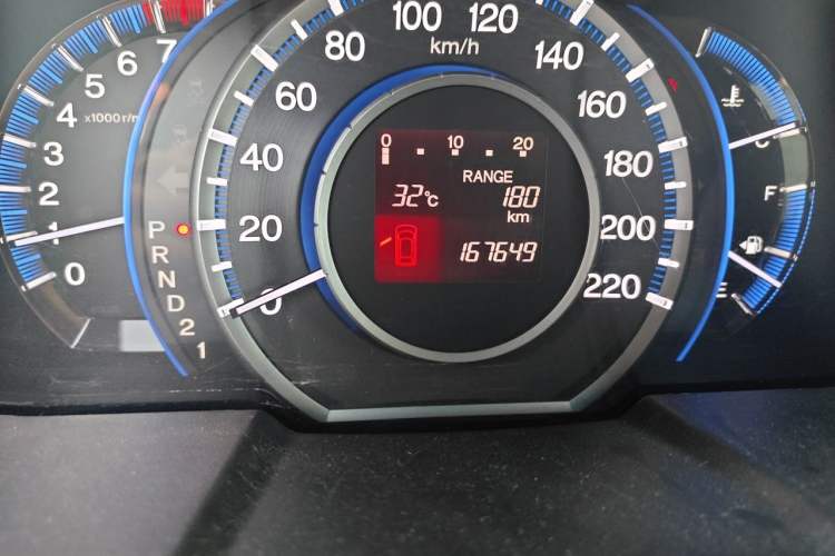Used Honda Odyssey 2013 2.4L Luxury Edition Odometer Close Up